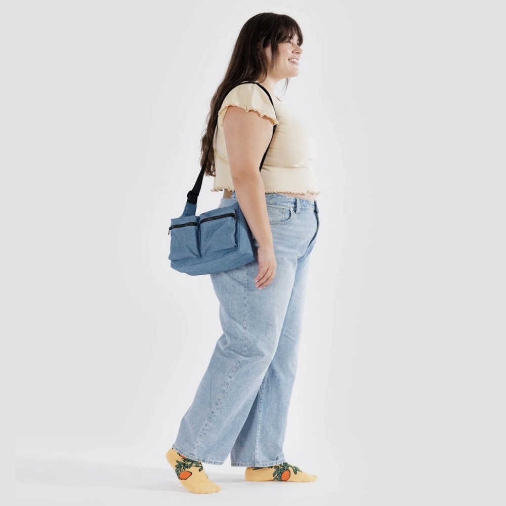 *NWT* BAGGU Medium Cargo Crossbody In Digital Denim - Picture 8 of 10